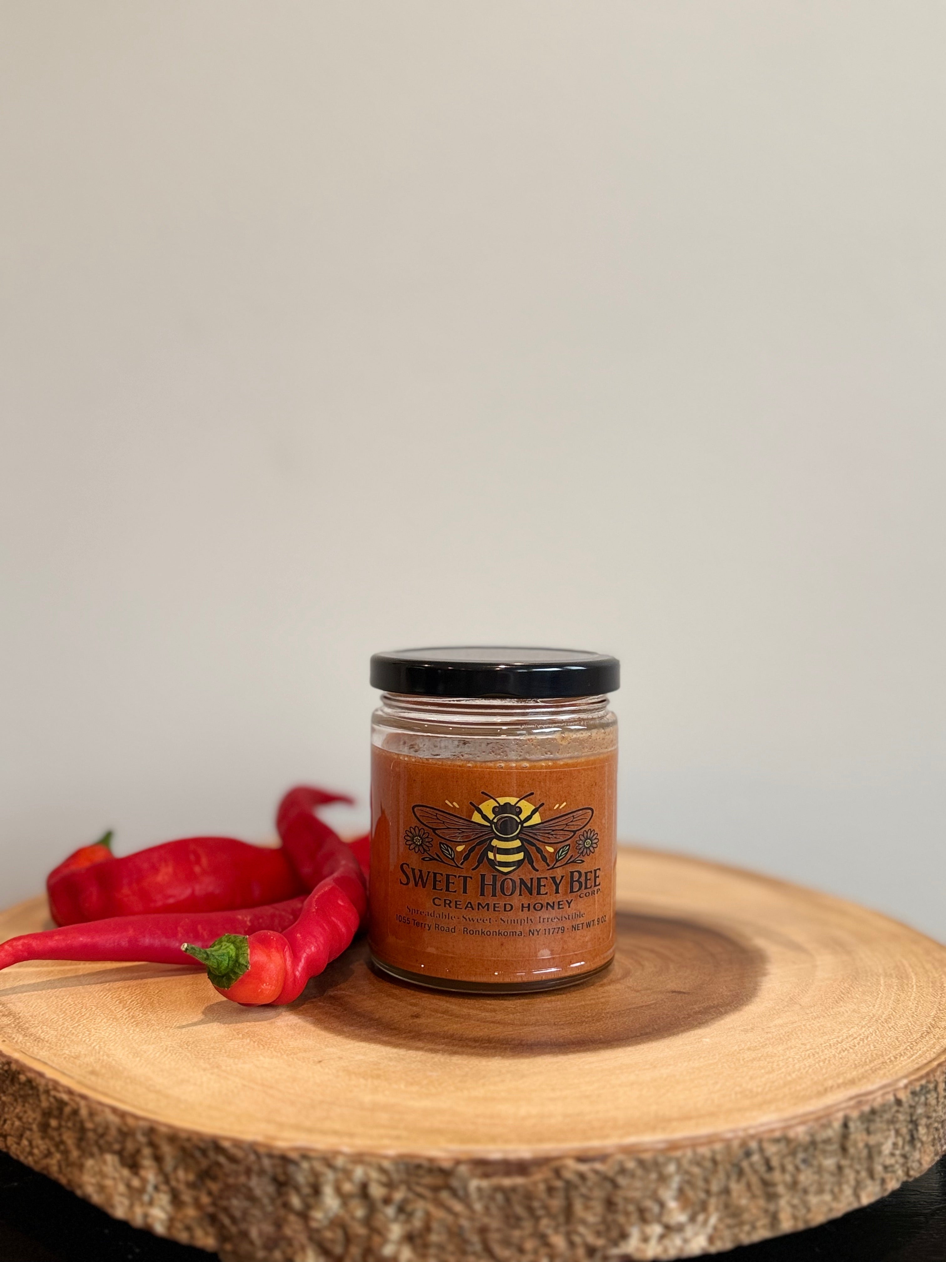 Raw Creamed Cayenne Pepper Honey